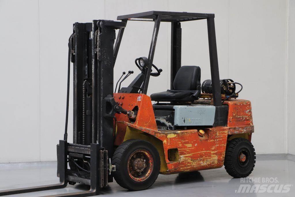 Hyster H2.50XL LPG trucks