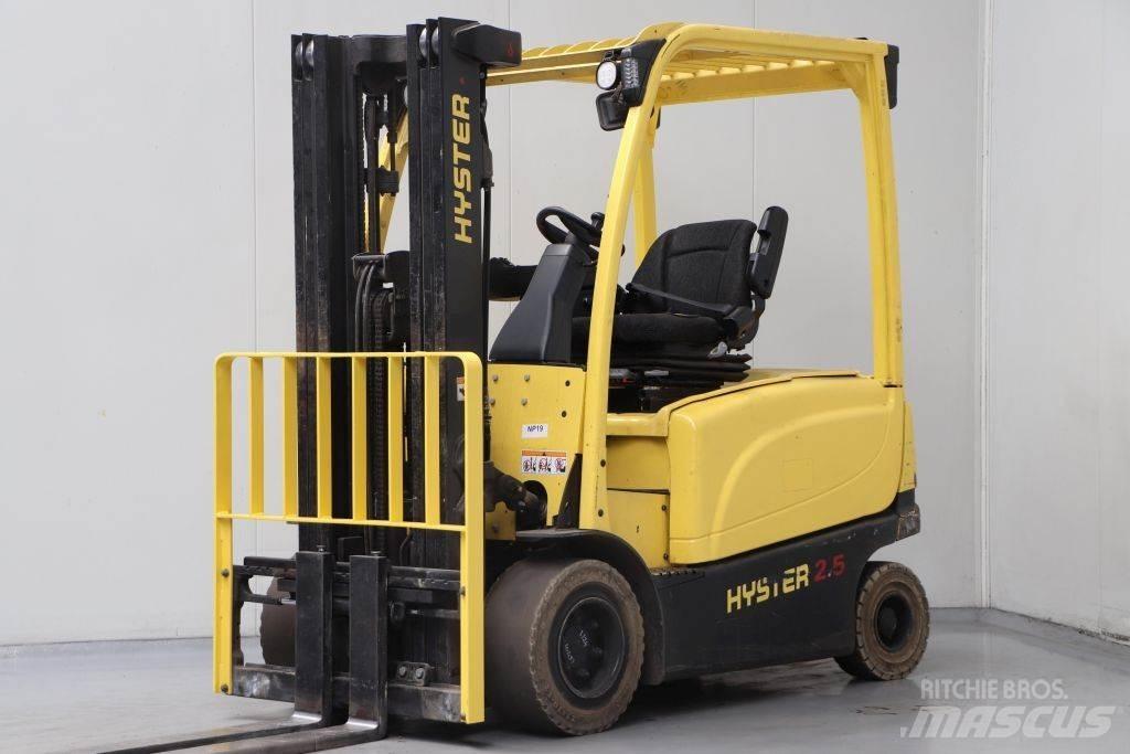 Hyster J2.5XN Electric Forklifts