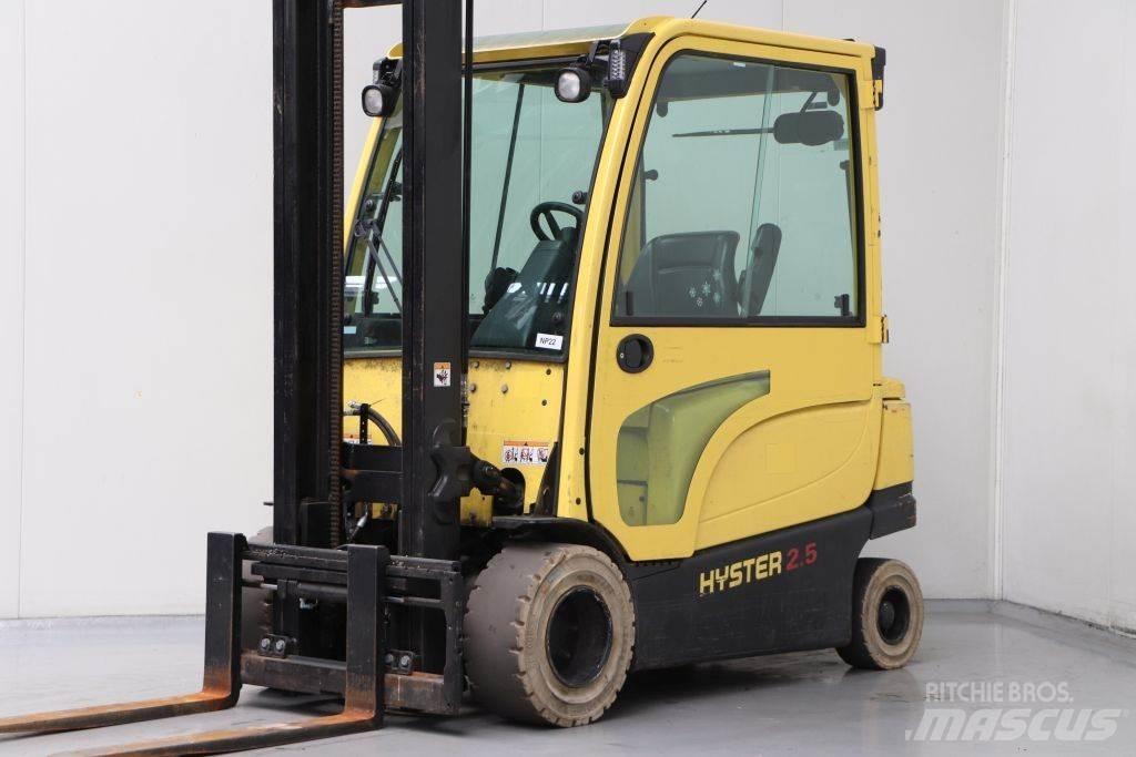 Hyster J2.5XN Electric Forklifts