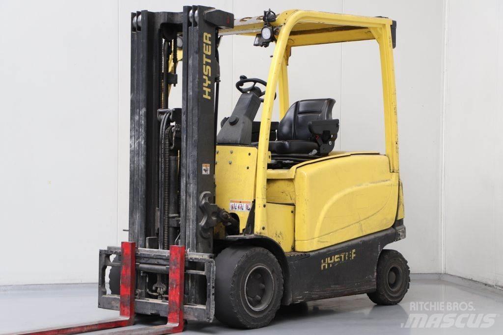 Hyster J2.5XN Electric Forklifts