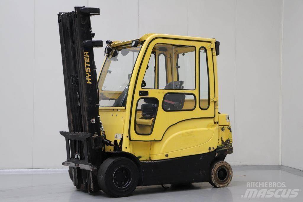 Hyster J3.5XN Electric Forklifts