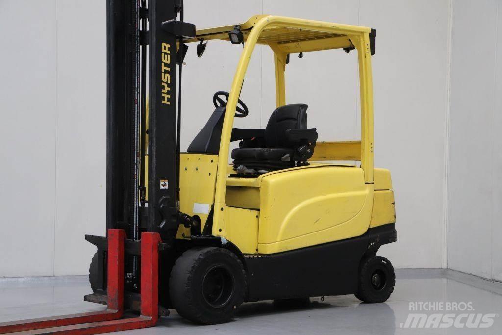 Hyster J3.5XN Electric Forklifts