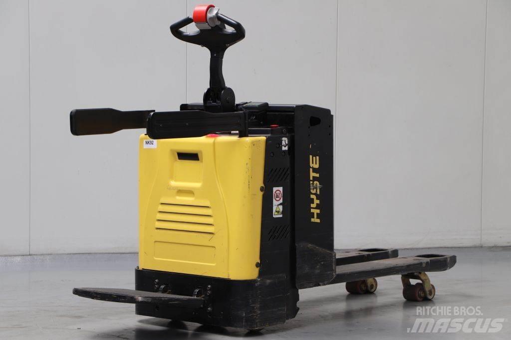Hyster P2.0S Low lifter