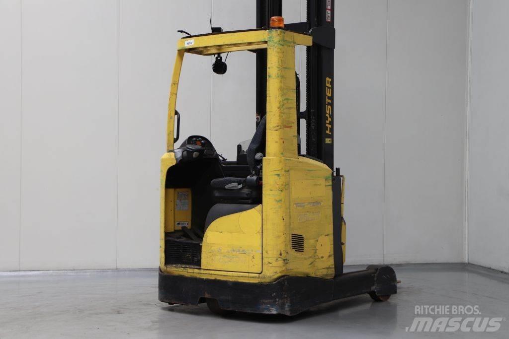 Hyster R1.4 Reach trucks
