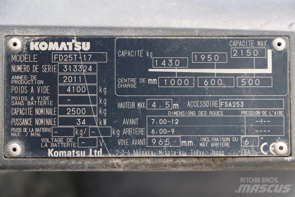 Komatsu FD25T-17 Diesel Forklifts