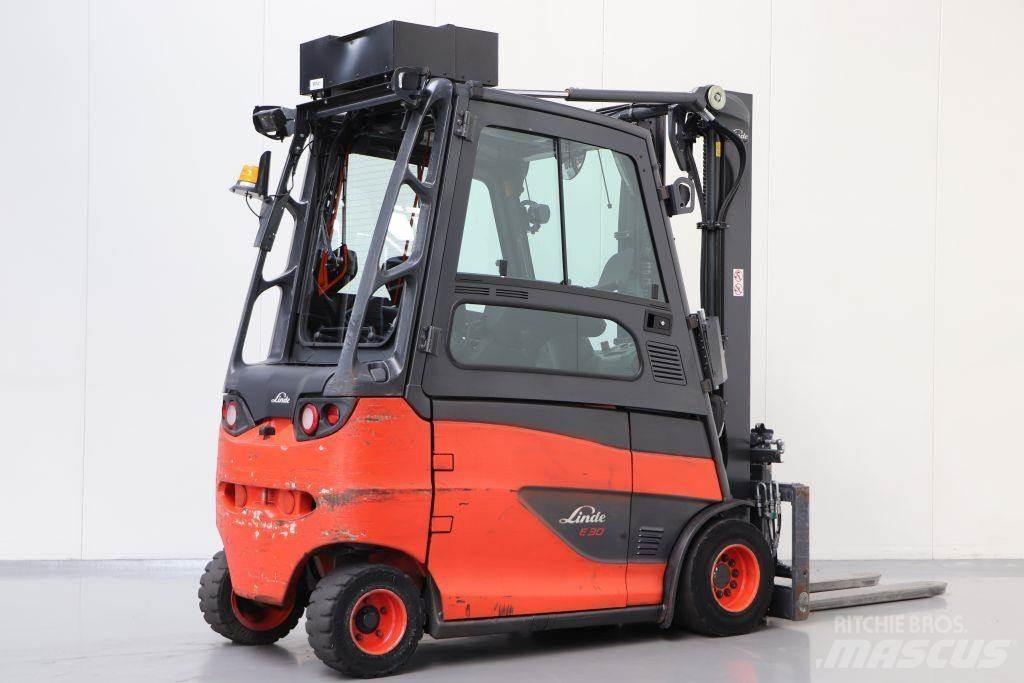 Linde E30HL-01/600 Electric Forklifts