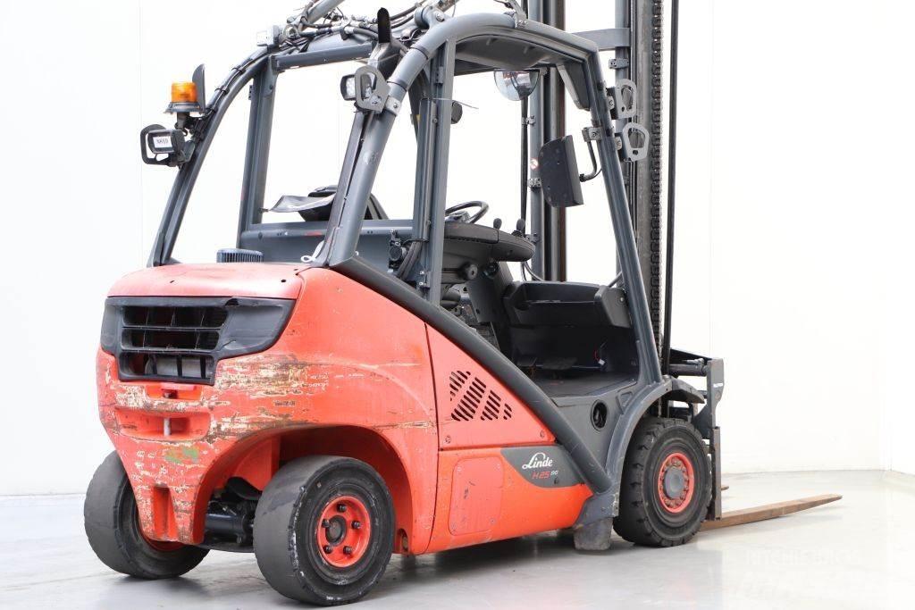 Linde H25D-02 Diesel Forklifts