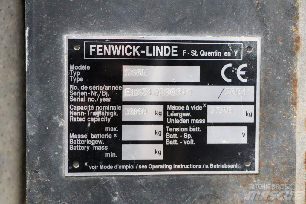 Linde S40W Side Loaders