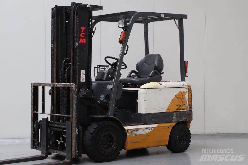 TCM FB25-6 Electric Forklifts