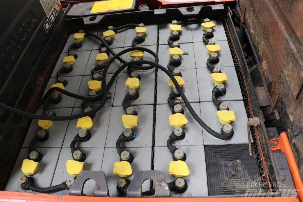 Toyota 7FB15 Electric Forklifts