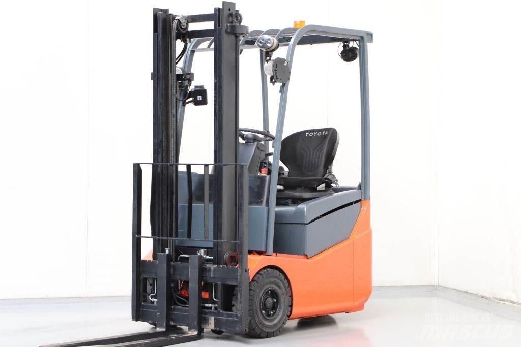 Toyota 7FBEST13 Electric Forklifts