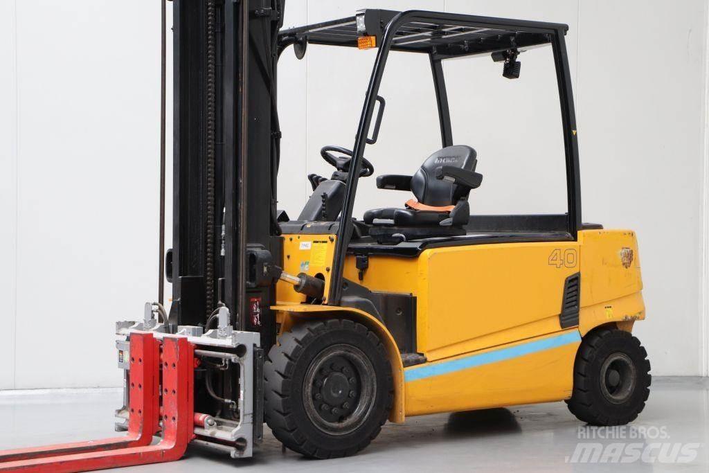 UniCarriers 40B-9 Electric Forklifts