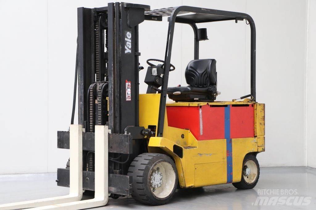 Yale ERC50AKE Electric Forklifts