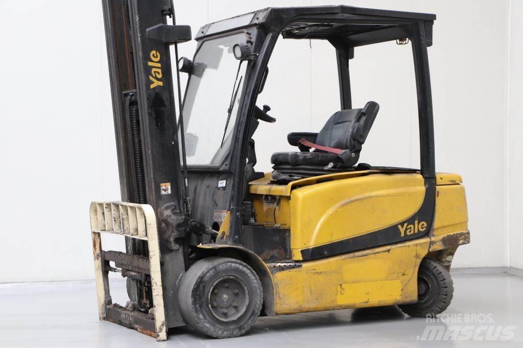 Yale ERP35VL Electric Forklifts