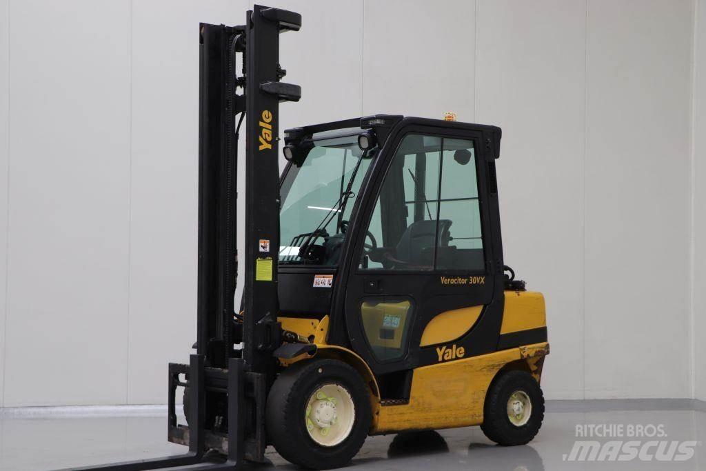 Yale GLP30VX LPG trucks