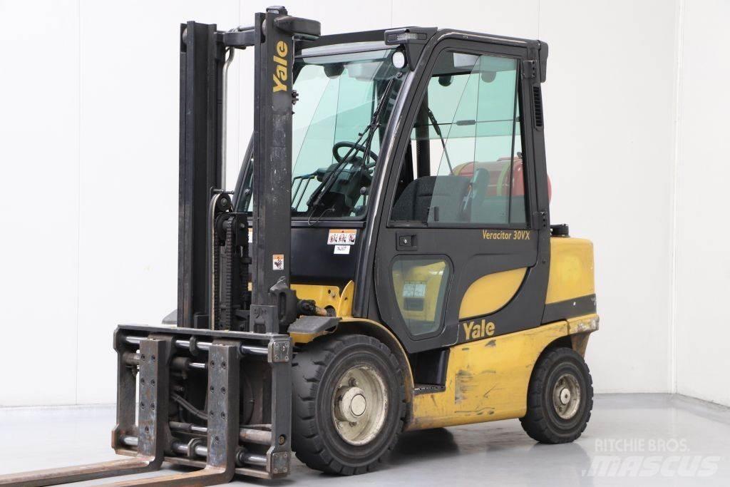 Yale GLP30VX LPG trucks