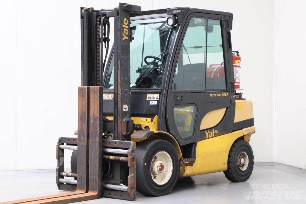 Yale GLP30VX LPG trucks