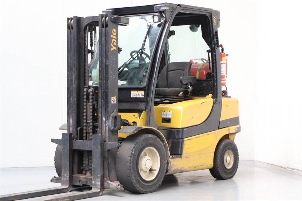Yale GLP30VX LPG trucks