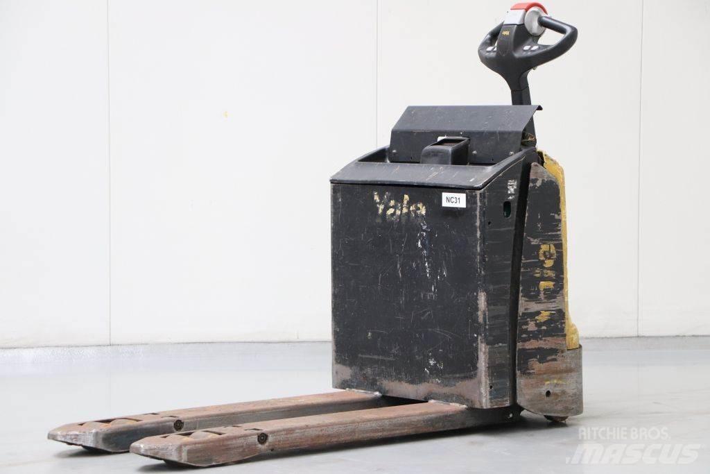 Yale MP16 Low lifter