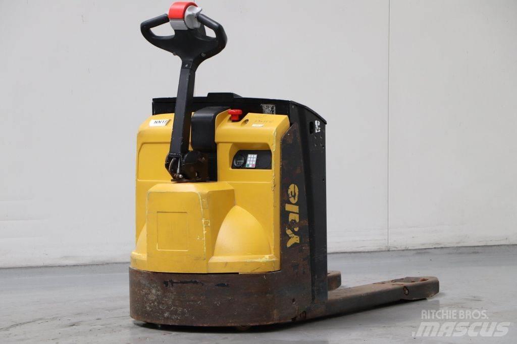 Yale MP20 Low lifter