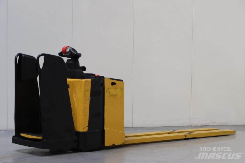 Yale MP20X Low lifter