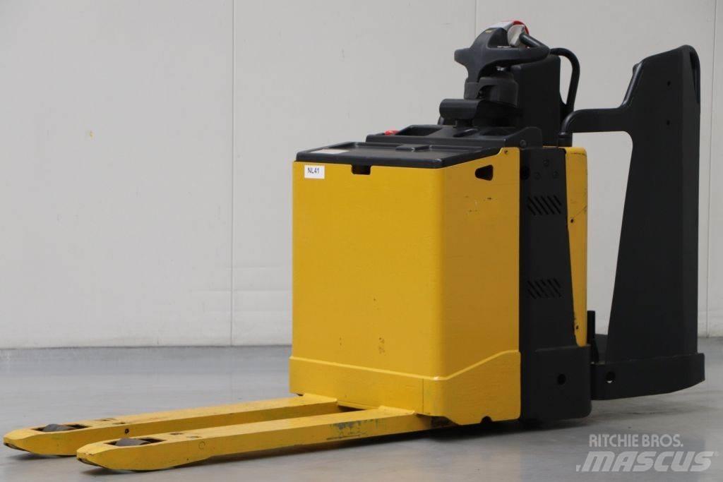 Yale MP20X Low lifter