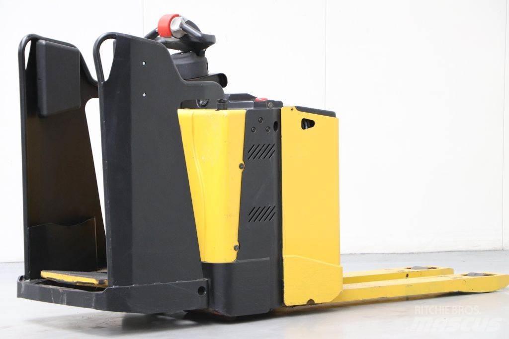 Yale MP20X Low lifter