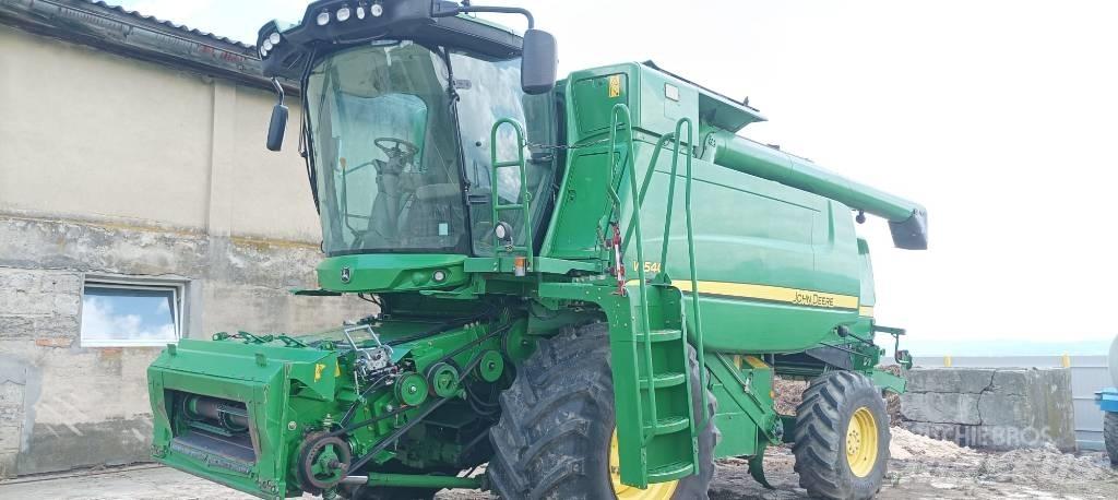 John Deere W 540 Combine Harvesters