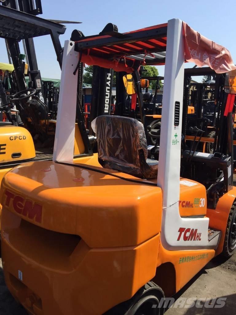 TCM FD 30 Diesel Forklifts