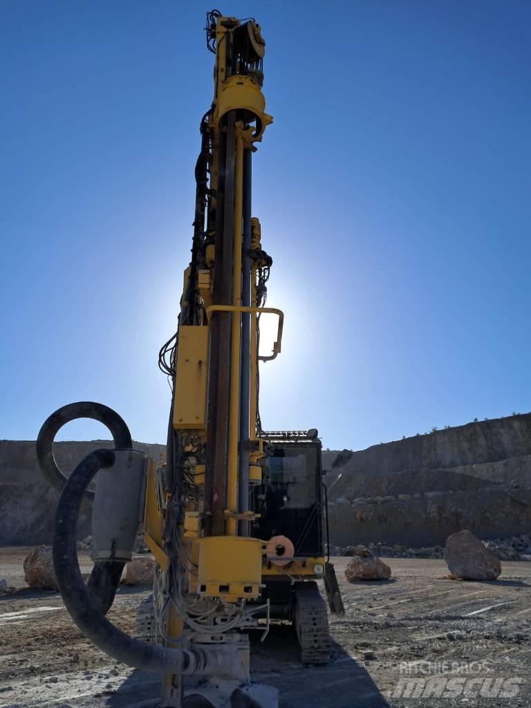 Atlas Copco ROC L6 Surface drill rigs