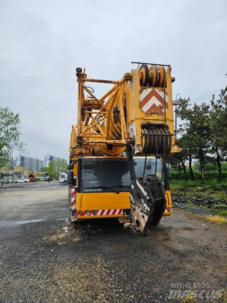Liebherr 1250-6.1 Mobile and all terrain cranes