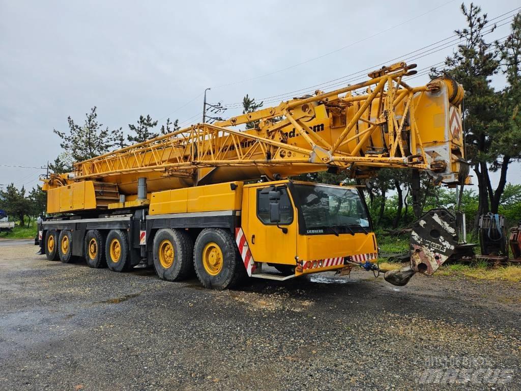 Liebherr 1250-6.1 Mobile and all terrain cranes