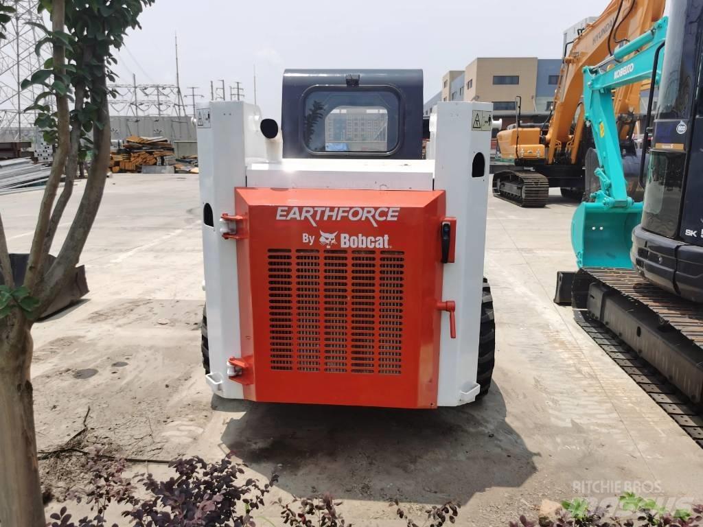 Bobcat S 130 Skid Steer Loaders