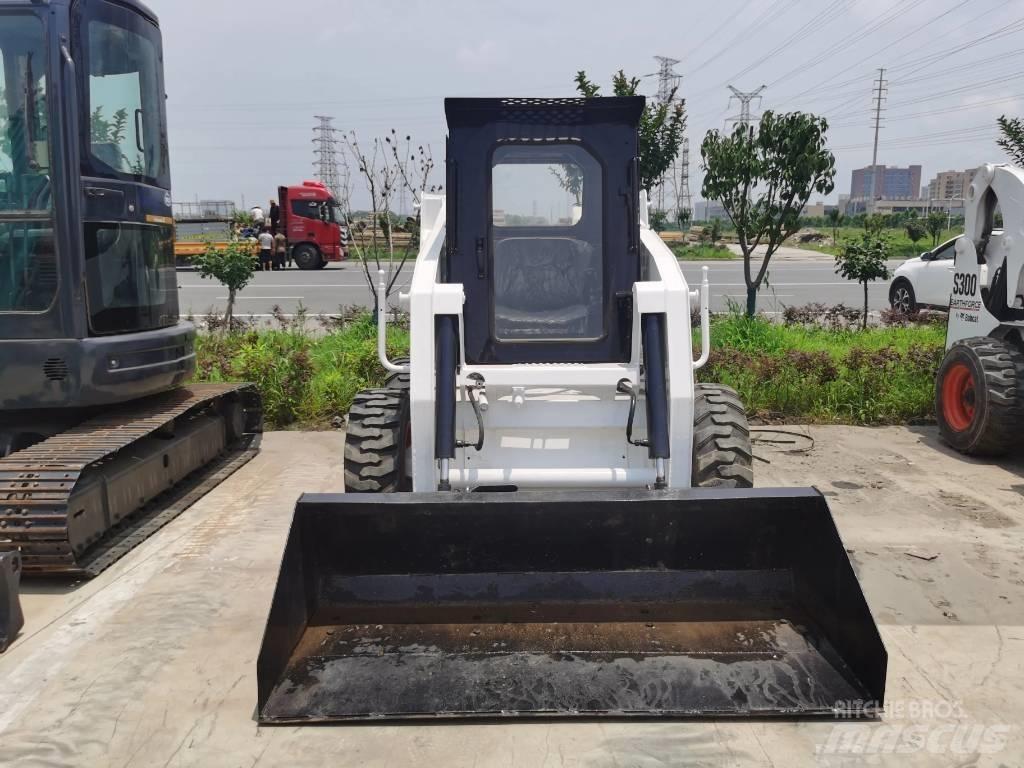 Bobcat S 130 Skid Steer Loaders