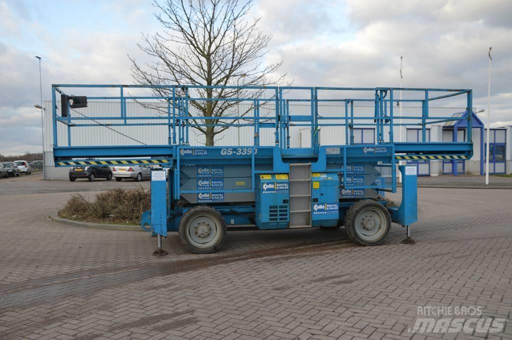 Genie GS3390 RT Scissor Lifts
