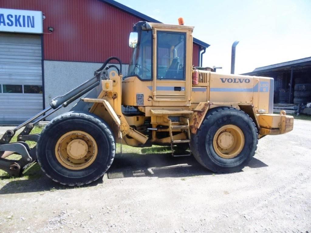 Volvo L90B Wheel Loaders
