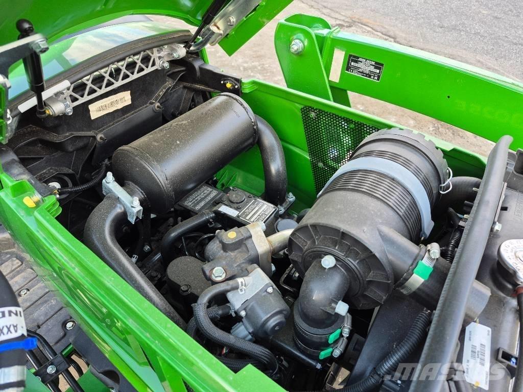 John Deere 3025E Tractors