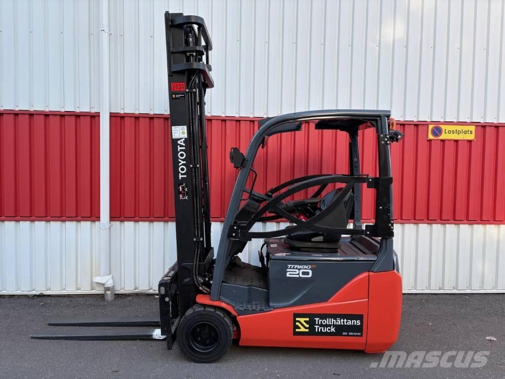 Toyota 8FBE20T Electric Forklifts