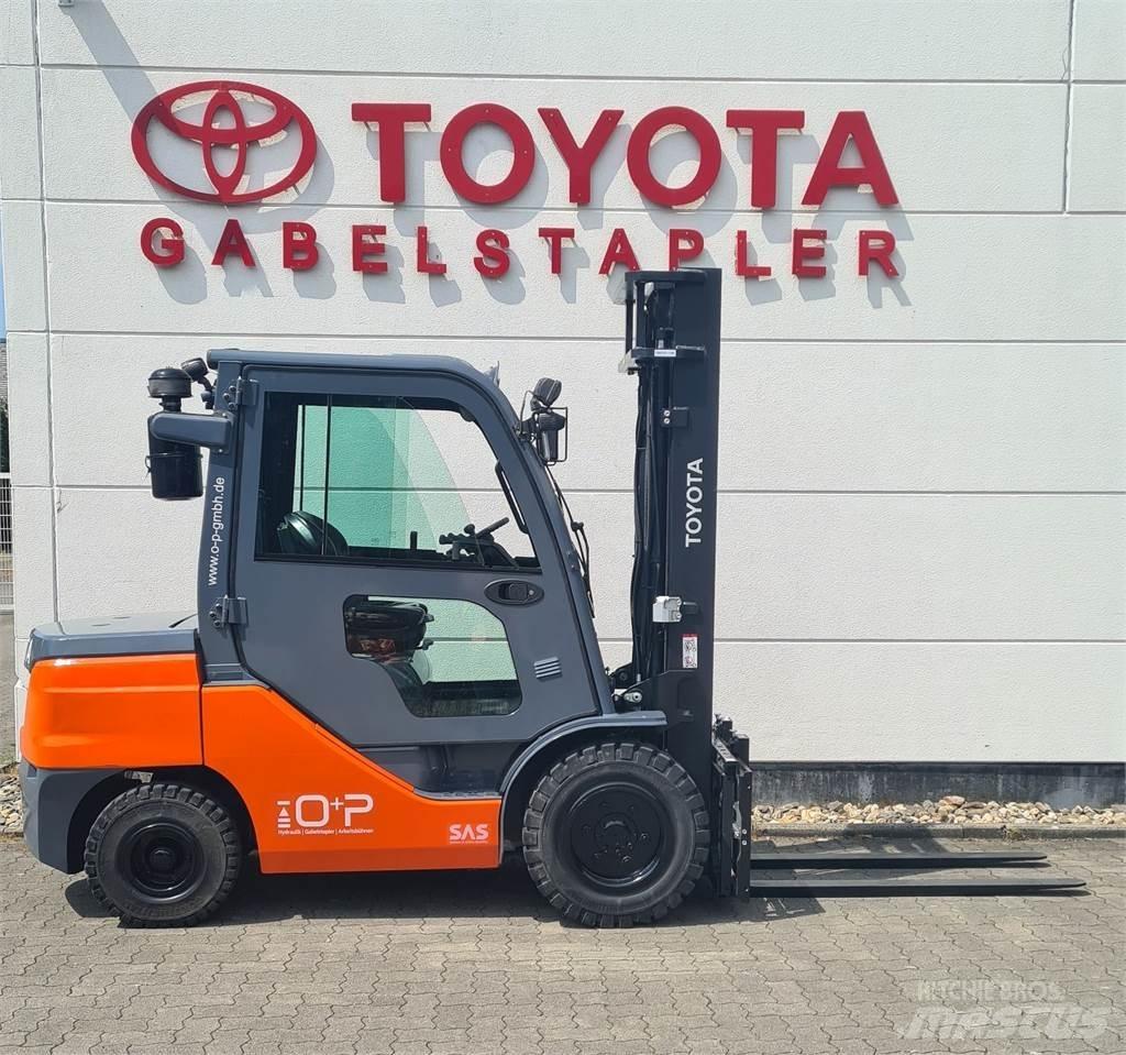 Toyota 52-8FDJF35 Diesel Forklifts