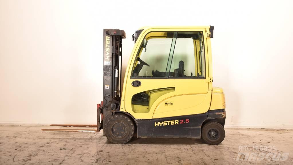 Hyster J2.5XN Electric Forklifts