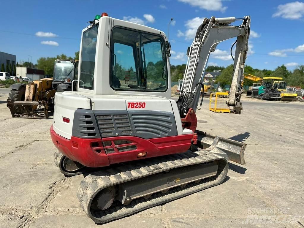 Takeuchi TB250 Mini Excavators <7t (Mini Diggers)