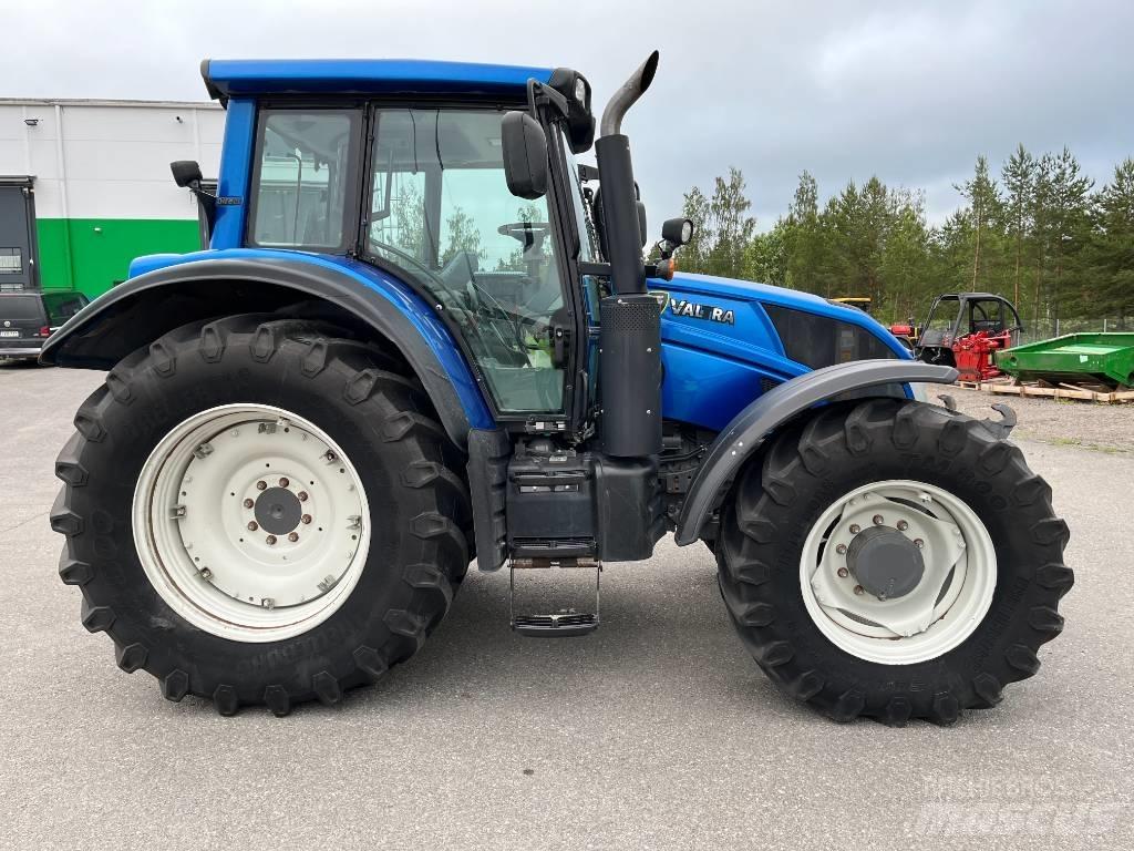 Valtra N 163 D Tractors