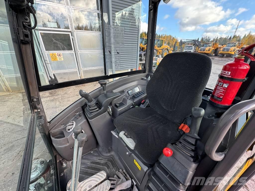 Volvo EC 18 E Mini Excavators <7t (Mini Diggers)
