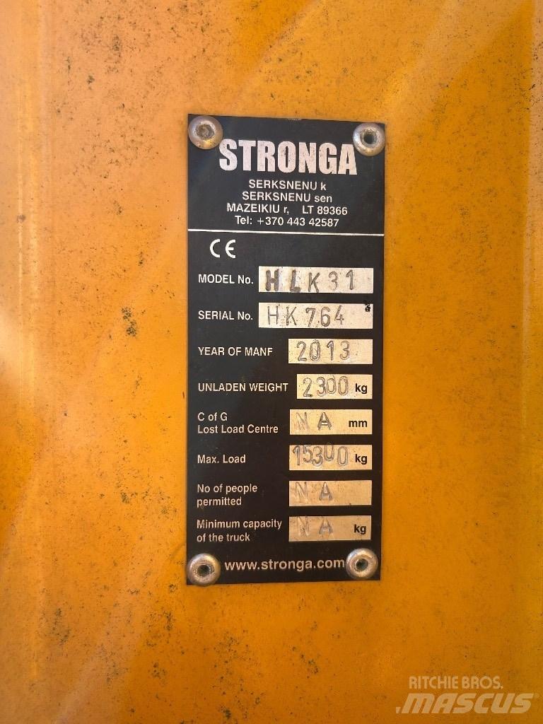 Stronga Container Hooklifts