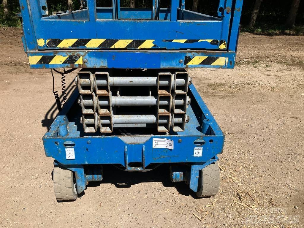 Genie GS 2646 Scissor Lifts