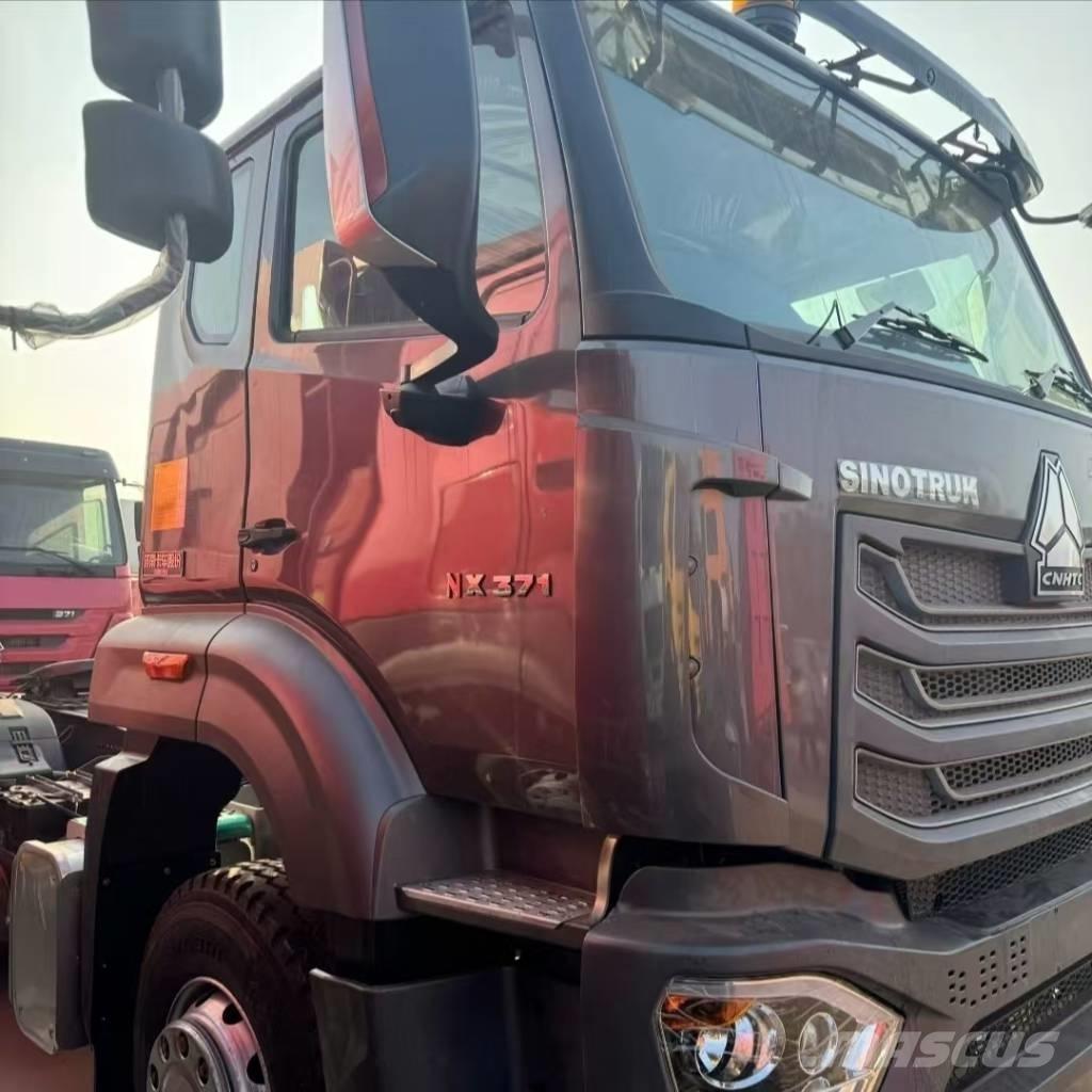 Howo 371 6x4 Conventional Trucks / Tractor Trucks
