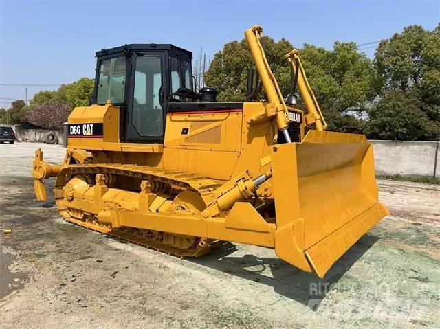 CAT D 6 G Crawler dozers