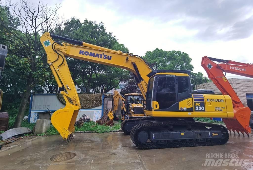 Komatsu PC 220-7 Crawler Excavators