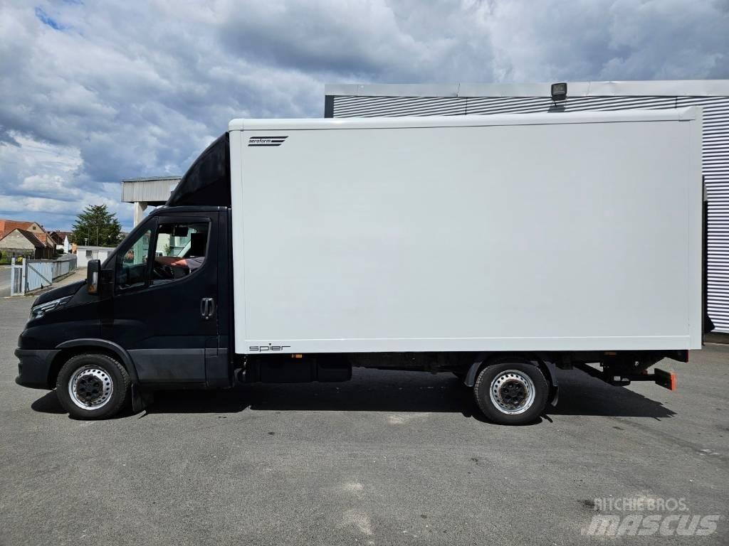Iveco 35 S 18 Box body