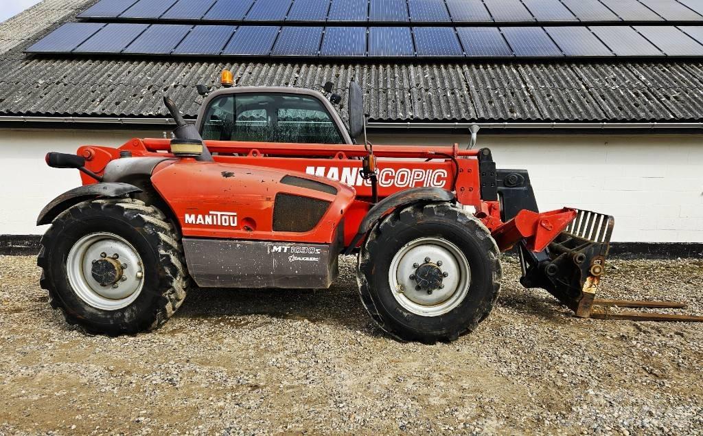 Manitou 1030 Telescopic Handlers
